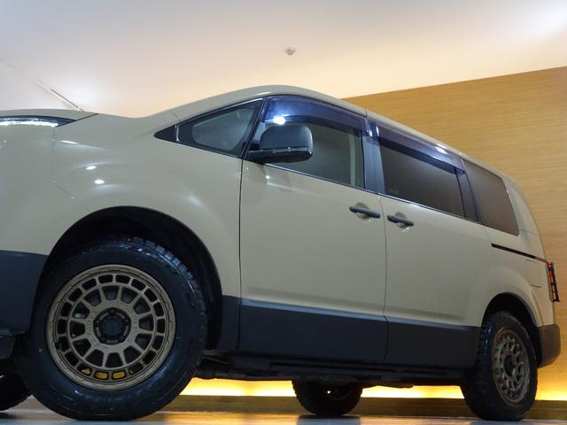 デリカＤ：５ Ｇ　パワーパッケージ　４ＷＤ／本州仕入／寒冷地／Ｒヒーター／７人乗／ベージュ自社全塗装／新マッドヴァンス＆オプカン／新マーカー／新テールガード／１０型ナビＴＶブルートゥースＤＶＤ／１０型フリップＭ／電動ステップ／電動ゲート（33枚目）