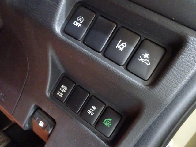 デリカＤ：５ Ｇ　パワーパッケージ　４ＷＤ／本州仕入／寒冷地／Ｒヒーター／７人乗／ベージュ自社全塗装／新マッドヴァンス＆オプカン／新マーカー／新テールガード／１０型ナビＴＶブルートゥースＤＶＤ／１０型フリップＭ／電動ステップ／電動ゲート（60枚目）