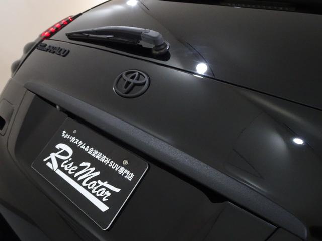 ランドクルーザープラド ＴＸリミテッド　４ＷＤ／本州仕入／寒冷地仕様／後期型／８人乗／新革調シートカバー／サンルーフ／リフトアップ／メッシュグリル＆ＴＯＹＯＴＡエンブレム／ＢＦグッドリッチ／社外テール／インナーブラックイカリング付きＨライト（40枚目）