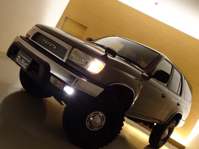 TOYOTA HILUX SURF SSR-X