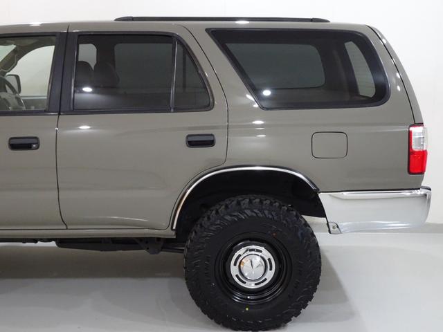 TOYOTA HILUX SURF SSR-X