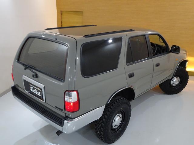 TOYOTA HILUX SURF SSR-X