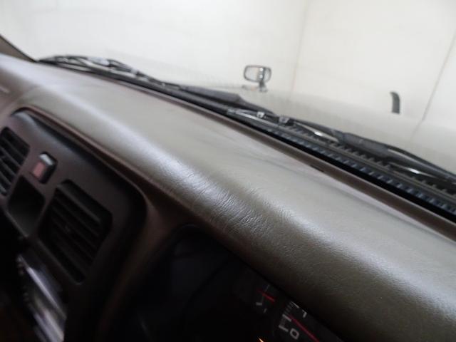 TOYOTA HILUX SURF SSR-X