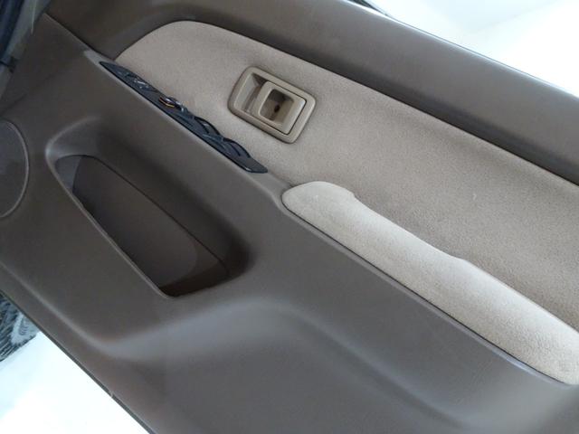 TOYOTA HILUX SURF SSR-X