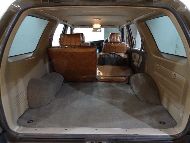 TOYOTA HILUX SURF SSR-X
