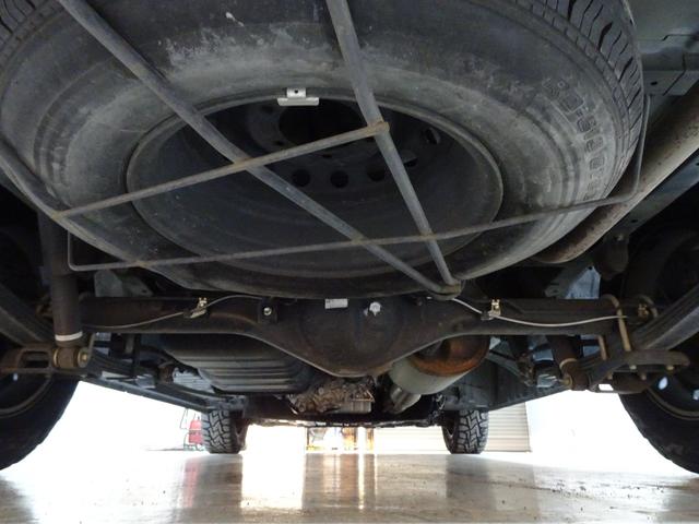 ハイエースワゴン ＧＬ　４ＷＤ／本州仕入／１オーナー／モデリスタリップ／新丸目キット／新マッドヴァンス＆オプカン／部分チッピング塗装／リアヒーター／純正ナビＴＶブルートゥースＤＶＤ／フリップダウン／パワースライド／１０人乗（15枚目）