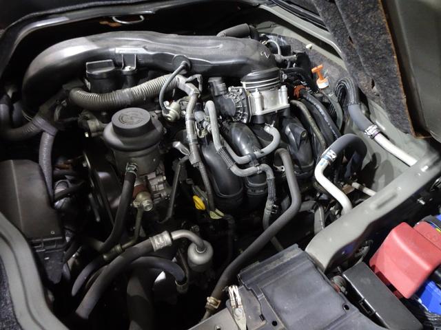 ハイエースワゴン ＧＬ　４ＷＤ／本州仕入／１オーナー／モデリスタリップ／新丸目キット／新マッドヴァンス＆オプカン／部分チッピング塗装／リアヒーター／純正ナビＴＶブルートゥースＤＶＤ／フリップダウン／パワースライド／１０人乗（16枚目）