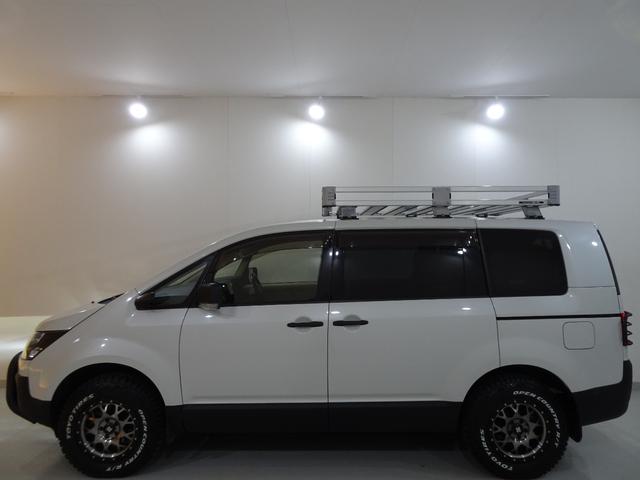 デリカＤ：５ Ｄ　パワーパッケージ　４ＷＤ／本州仕入／寒冷地仕様／エクストリームＪ＆新オプカン／新テールガード＆ブルバー／ルーフキャリア／リアラダー／ＯＰサブバッテリー／ナビＴＶブルートゥースＤＶＤ／フリップＭ／両側電動／新ＬＥＤフォグ（32枚目）