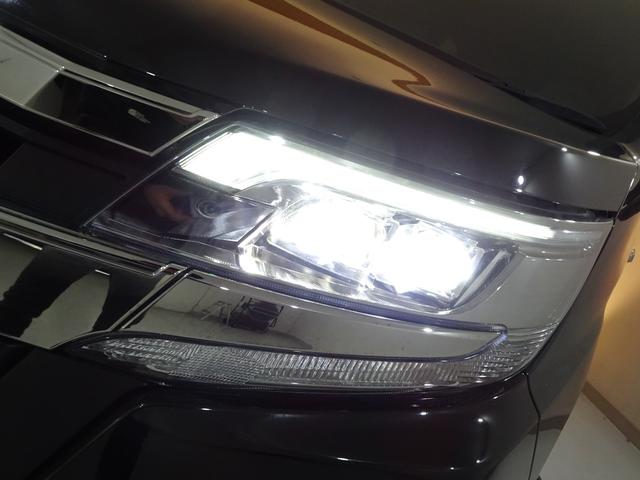 ノア Ｓｉ　ダブルバイビーＩＩ　４ＷＤ／後期型／７人乗り／寒冷地仕様／１０型ナビＴＶブルートゥースＤＶＤ／１２型フリップダウン／前後ドラレコ／ＥＴＣ／ハーフ革／両側電動スライド／Ｆガラス熱線／リアヒーター／クルコン／セーフティセンス（27枚目）