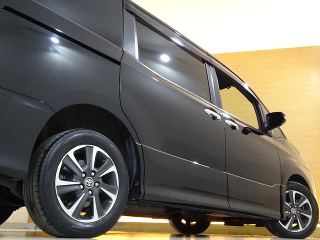 ノア Ｓｉ　ダブルバイビーＩＩ　４ＷＤ／後期型／７人乗り／寒冷地仕様／１０型ナビＴＶブルートゥースＤＶＤ／１２型フリップダウン／前後ドラレコ／ＥＴＣ／ハーフ革／両側電動スライド／Ｆガラス熱線／リアヒーター／クルコン／セーフティセンス（45枚目）