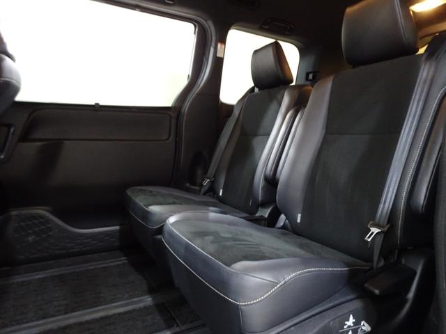 ノア Ｓｉ　ダブルバイビーＩＩ　４ＷＤ／後期型／７人乗り／寒冷地仕様／１０型ナビＴＶブルートゥースＤＶＤ／１２型フリップダウン／前後ドラレコ／ＥＴＣ／ハーフ革／両側電動スライド／Ｆガラス熱線／リアヒーター／クルコン／セーフティセンス（70枚目）