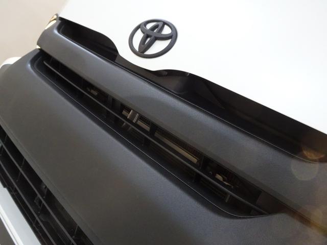 ハイエースワゴン ＧＬ　本州仕入／１０人乗り／新丸目キット／新マッドヴァンス＆オプカン／チッピング塗装／Ｆハーフエアロ／ナビＴＶブルートゥースＤＶＤ／フリップダウン／ＥＴＣ／Ｂカメラ／革調シートカバー／パワスラ／リアヒーター（28枚目）
