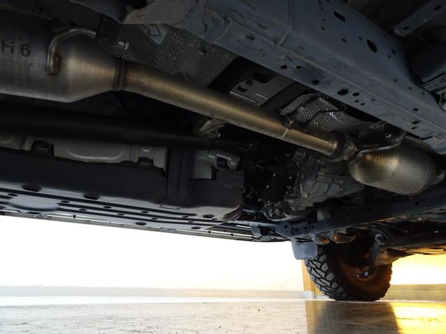 ランドクルーザープラド ＴＸ　後期型／本州仕入／リフトアップ／サンルーフ／ＴＲＤスポイラー／モデリスタマフラー／バグガード／リアバンパーガード／革調シートカバー／ナビＴＶブルートゥースＤＶＤ／リアモニター／ドラレコ／ＩＤＬＥＵＰ（75枚目）