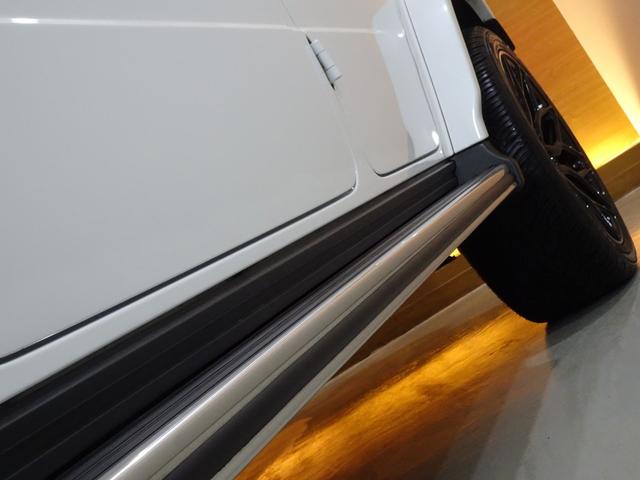 Ｇクラス Ｇ４００ｄ　ＡＭＧライン　Ｇ６３仕様／オパリスホワイト／ＶＯＳＳＥＮ２２ＡＷ／ＡＭＧライン／Ｇｍａｎｕｆａｋｔｕｒ／ラグジュアリーＰＫＧ／ダイヤモンドステッチナッパレザー／アダプティブダンピング／ローウェンＦスポ／ＯＰリアスポ（33枚目）