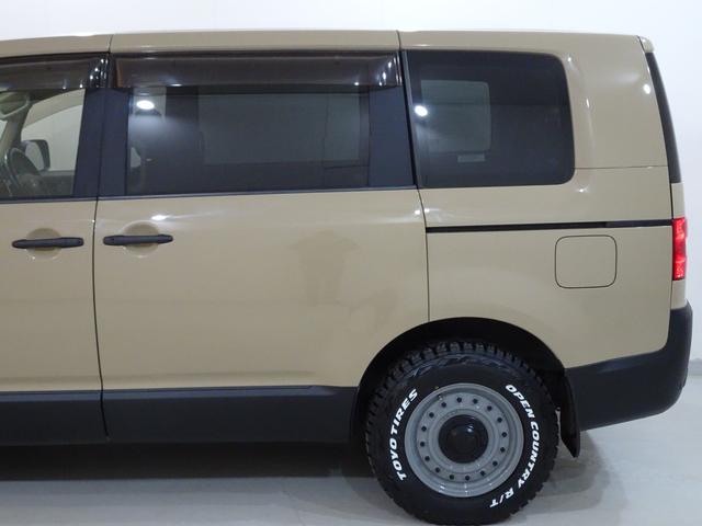 デリカＤ：５ シャモニー　４ＷＤ／本州仕入／寒冷地仕様／自社ベージュ全塗装／新角目キット／ＤＥＡＮ＆新オプカン／新マーカー／９型ナビＴＶブルートゥースＤＶＤ／１０型フリップＭ／サイド＆バックカメラ／ハーフ革＆ヒーター／両側電動（34枚目）