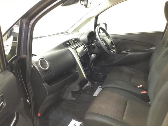 丁寧に、行き届いた清掃を実施しております