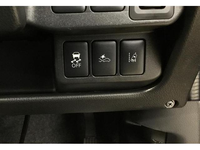 衝突軽減ブレーキを搭載しています。