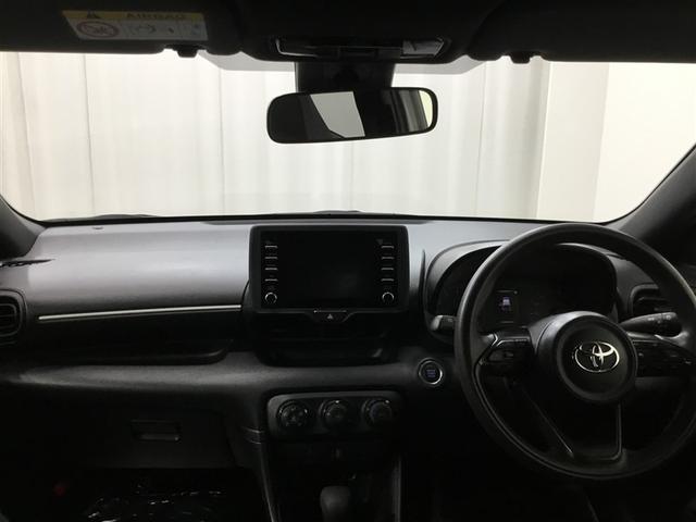 ヤリス X 4WD ディスプレイオーディオ レーダークルーズコントロール 夏タイヤ積込 TSS オートマチックハイビーム スマートキー(7枚目)