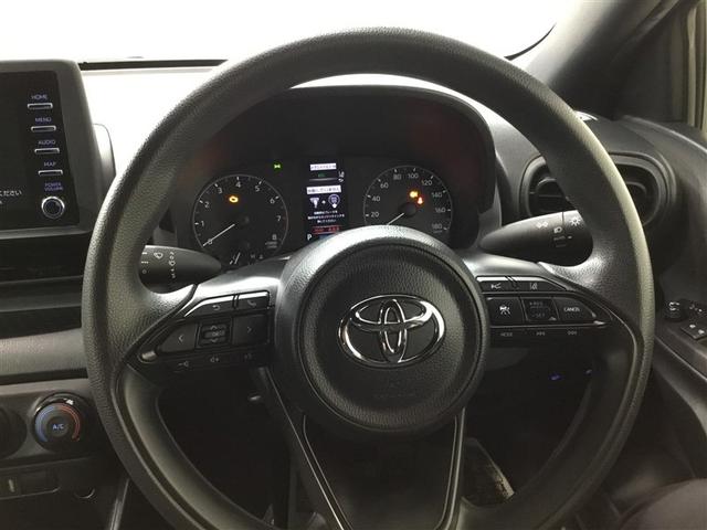 ヤリス X 4WD ディスプレイオーディオ レーダークルーズコントロール 夏タイヤ積込 TSS オートマチックハイビーム スマートキー(16枚目)