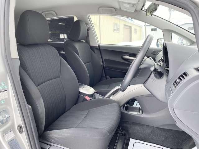 4WD 180G Sパッケージ夏冬タイヤ付 サビ無 禁煙車(13枚目)