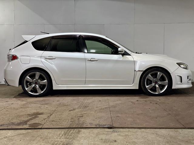 インプレッサ ＷＲＸ　ＳＴＩ　Ａライン　５ドア２．５ＷＲＸ　ＳＴＩ　Ａライン　４ＷＤ（15枚目）