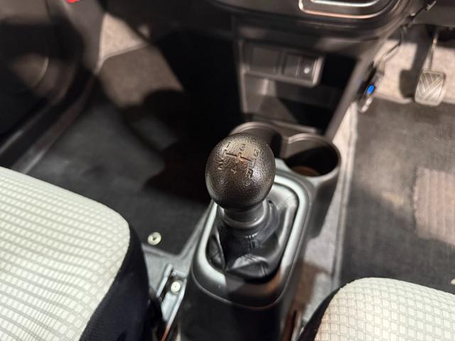 アルト Ｆ　ダブルエアバック　アルミ　運転席側シートヒーター　４ｗｄ　キーレスエントリーシステム　横滑防止　パワステ　運転席エアバッグ　ＡＣ　ＡＢＳ　禁煙　パワーウインドー（36枚目）