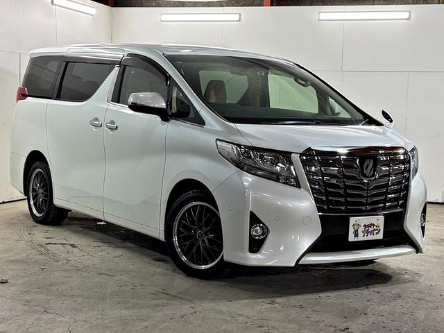 アルファード ２．５Ｇ　バックモニター　エアバッグ　横滑り防止機能　ＡＢＳ　オートクルーズコントロール　電動シート　地デジ　アイドリングストップ　パワーバックドア　ＬＥＤライト　ＥＴＣ　スマートキー　３列シート　ＤＶＤ（16枚目）