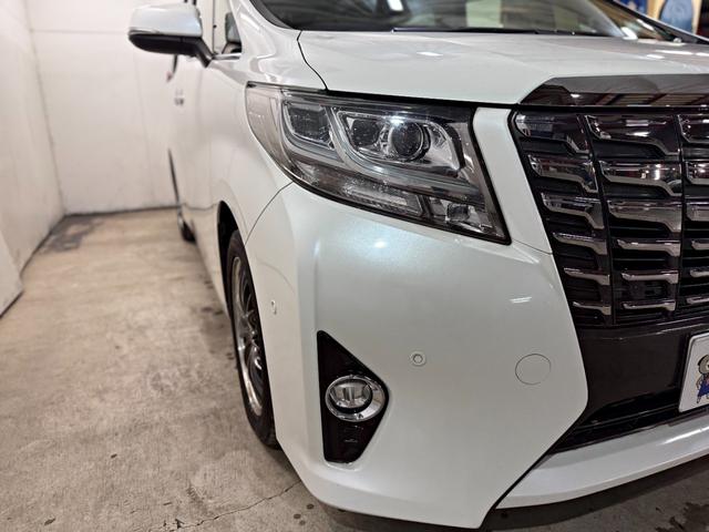 アルファード ２．５Ｇ　バックモニター　エアバッグ　横滑り防止機能　ＡＢＳ　オートクルーズコントロール　電動シート　地デジ　アイドリングストップ　パワーバックドア　ＬＥＤライト　ＥＴＣ　スマートキー　３列シート　ＤＶＤ（37枚目）