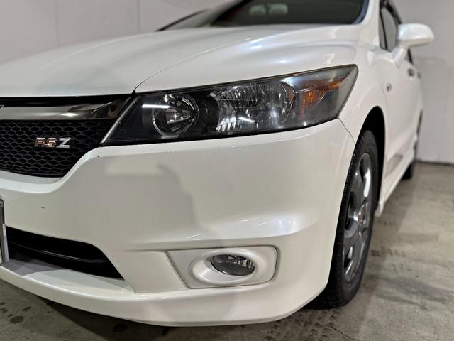 ストリーム RSZ キーレス 4WD アルミホイール(24枚目)