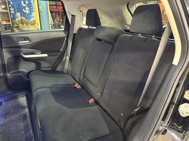 ＣＲ－Ｖ ２４Ｇ　アルミ　盗難防止　オートエアコン　リヤカメラ　ＥＴＣ車載器　禁煙　サイドエアバッグ　ドライブレコーダー　ワンセグ　パワーウインドウ　エアバッグ　ＥＳＣ　キーレス　ＤＶＤ再生可　ＡＢＳ　ナビＴＶ　４ＷＤ（23枚目）
