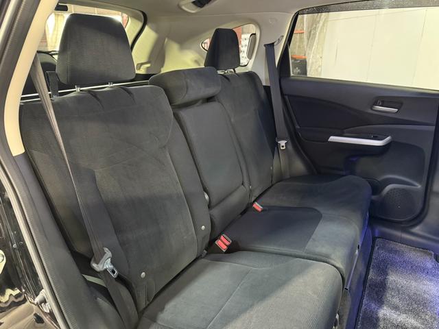 ＣＲ－Ｖ ２４Ｇ　アルミ　盗難防止　オートエアコン　リヤカメラ　ＥＴＣ車載器　禁煙　サイドエアバッグ　ドライブレコーダー　ワンセグ　パワーウインドウ　エアバッグ　ＥＳＣ　キーレス　ＤＶＤ再生可　ＡＢＳ　ナビＴＶ　４ＷＤ（25枚目）