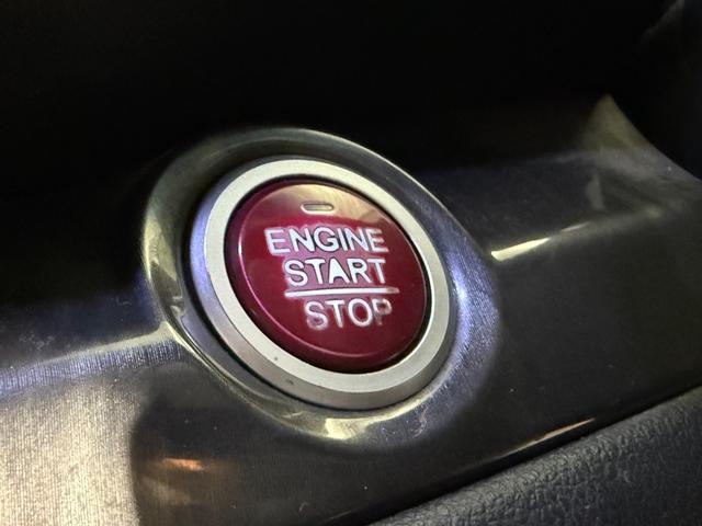 ＣＲ－Ｖ ２４Ｇ　アルミ　盗難防止　オートエアコン　リヤカメラ　ＥＴＣ車載器　禁煙　サイドエアバッグ　ドライブレコーダー　ワンセグ　パワーウインドウ　エアバッグ　ＥＳＣ　キーレス　ＤＶＤ再生可　ＡＢＳ　ナビＴＶ　４ＷＤ（40枚目）