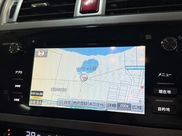 レガシィＢ４ リミテッド　インテリキー　キーレスアクセス　ＡＷ　本革　禁煙　メモリーナビ　運転席パワーシート　クルコン　前席シートヒーター　アイドリングストップ　ドライブレコーダー　４ＷＤ　エアバッグ　ナビＴＶ　ＡＢＳ　Ｂカメ（6枚目）