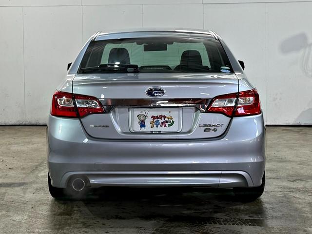 レガシィＢ４ リミテッド　インテリキー　キーレスアクセス　ＡＷ　本革　禁煙　メモリーナビ　運転席パワーシート　クルコン　前席シートヒーター　アイドリングストップ　ドライブレコーダー　４ＷＤ　エアバッグ　ナビＴＶ　ＡＢＳ　Ｂカメ（12枚目）