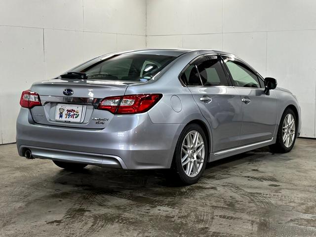 レガシィＢ４ リミテッド　インテリキー　キーレスアクセス　ＡＷ　本革　禁煙　メモリーナビ　運転席パワーシート　クルコン　前席シートヒーター　アイドリングストップ　ドライブレコーダー　４ＷＤ　エアバッグ　ナビＴＶ　ＡＢＳ　Ｂカメ（14枚目）