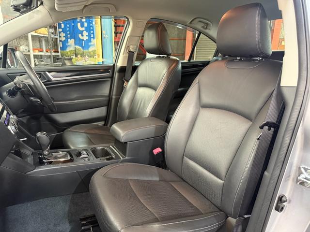 レガシィＢ４ リミテッド　インテリキー　キーレスアクセス　ＡＷ　本革　禁煙　メモリーナビ　運転席パワーシート　クルコン　前席シートヒーター　アイドリングストップ　ドライブレコーダー　４ＷＤ　エアバッグ　ナビＴＶ　ＡＢＳ　Ｂカメ（21枚目）