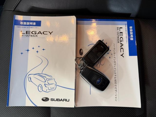 レガシィＢ４ リミテッド　インテリキー　キーレスアクセス　ＡＷ　本革　禁煙　メモリーナビ　運転席パワーシート　クルコン　前席シートヒーター　アイドリングストップ　ドライブレコーダー　４ＷＤ　エアバッグ　ナビＴＶ　ＡＢＳ　Ｂカメ（28枚目）
