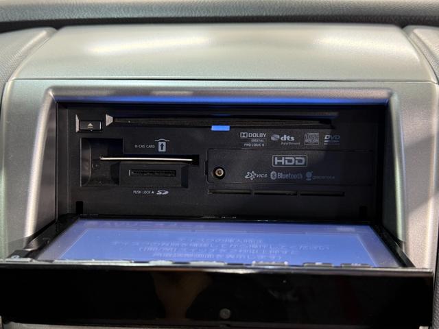 ワゴンＲ ＦＸ　シートヒータ付き　４ＷＤ車　アルミホイル　キーレスエントリーシステム　ＤＶＤ再生可能　運転席助手席エアバック　メモリナビ　エアバック　パワステ　ベンチシート車　オ－トエアコン　ナビ・ＴＶ（6枚目）