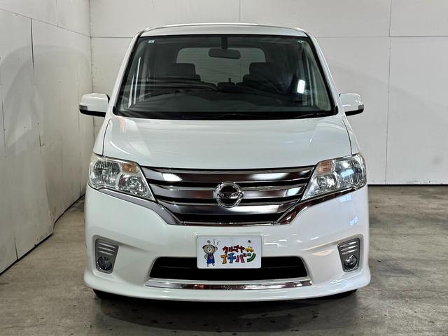 セレナ ハイウェイスター　キーレスＥ　Ｗエアバック　両面パワースライドドア　アイドリングＳ　禁煙　Ｂカメラ　メモリーナビ　ＡＡＣ　ナビＴＶ　ＤＶＤ再生　ＡＢＳ　盗難防止装置　パートタイム４ＷＤ　エアバッグ　ＰＳ　ＰＷ　ＶＤＣ（11枚目）