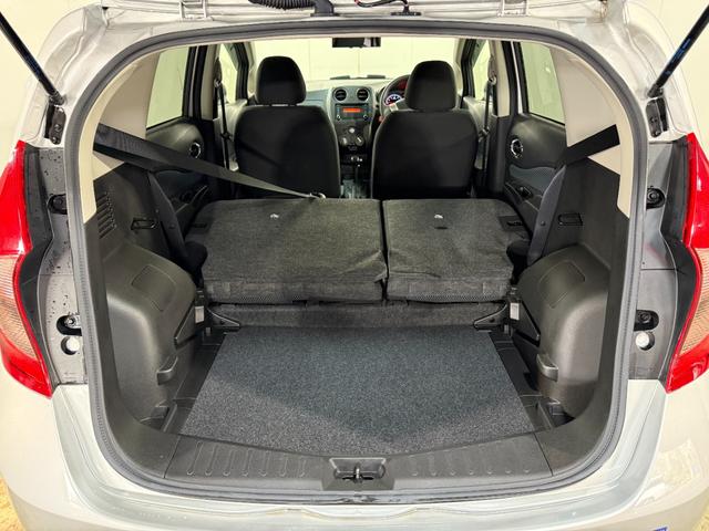 ノート X FOUR 禁煙 踏み間違い衝突防止 VSA 車線逸脱警報装置 インテリジェントキ 助手席エアバッグ キーレス 切替4WD PW エアバック 寒冷地仕様 盗難防止装置 パワーステアリング ABS AAC(21枚目)