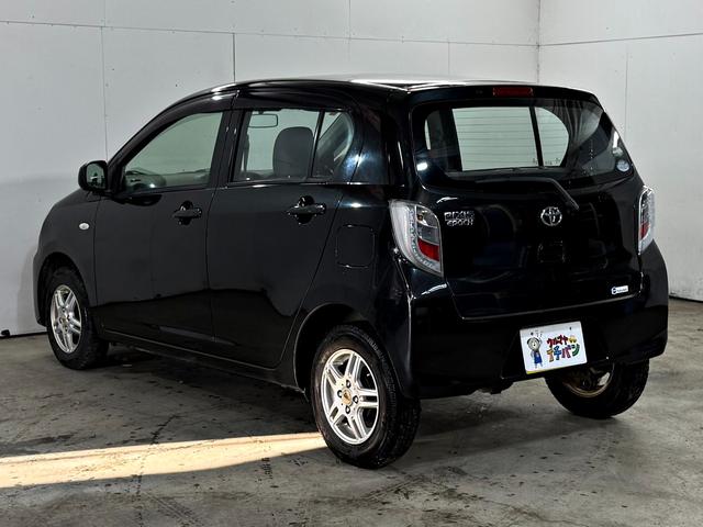 ピクシスエポック Ｌｆ　キーレス　ＡＢＳ　アルミホイール　４ＷＤ　エアコン　エアバッグ　パワーステアリング　アイドリング　パワーウインド　寒冷地使用（9枚目）