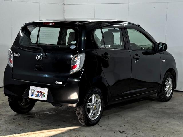 ピクシスエポック Ｌｆ　キーレス　ＡＢＳ　アルミホイール　４ＷＤ　エアコン　エアバッグ　パワーステアリング　アイドリング　パワーウインド　寒冷地使用（10枚目）