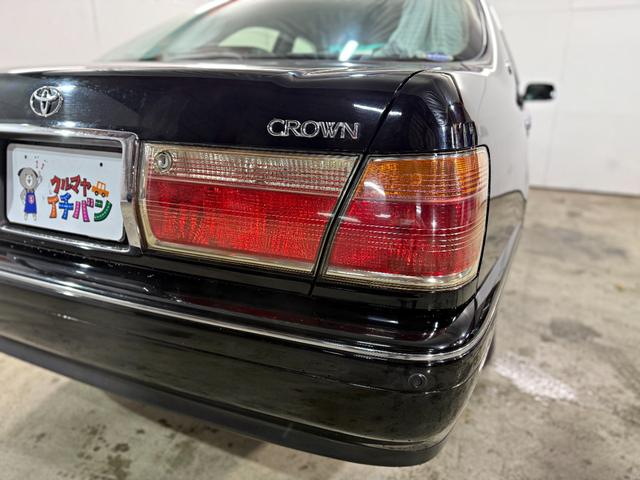 クラウン ロイヤルエクストラＦｏｕｒ　Ｑパッケージ　４ＷＤ　エアバック　パワステ　パワーウインド　ＡＢＳ　エアコン　キーレスキー　パワーシート　禁煙車（27枚目）