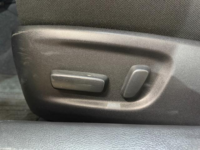 マークX 250G Four 寒冷地 ナビ・TV レーンキープアシスト 禁煙車 フルセグ地デジ ETC車載器 LEDヘッドランプ メモリーナビ シートヒーター 4WD バックカメラ 電動シート キーフリー 盗難防止装置 アルミ(20枚目)