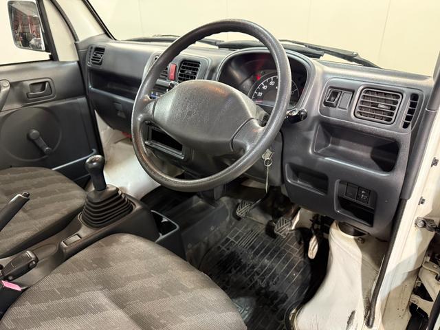 キャリイトラック KCパワステ アルミホイール パワステ付き 4WD車(9枚目)