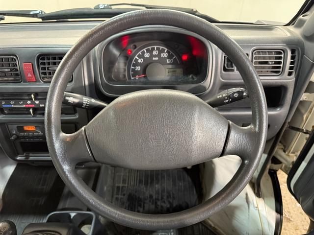 キャリイトラック KCパワステ アルミホイール パワステ付き 4WD車(16枚目)