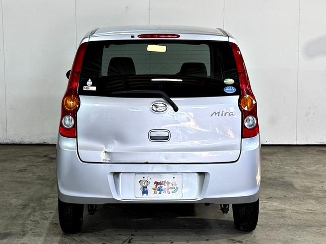 ミラ Ｌ　パワーウィンドー　キーレス付き　エアバック　助手席エアバック　マニュアルエアコン　パワーステアリング（5枚目）