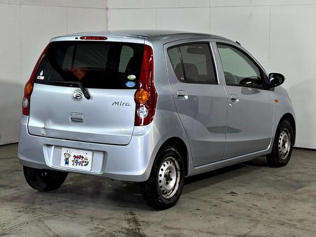 ミラ Ｌ　パワーウィンドー　キーレス付き　エアバック　助手席エアバック　マニュアルエアコン　パワーステアリング（7枚目）