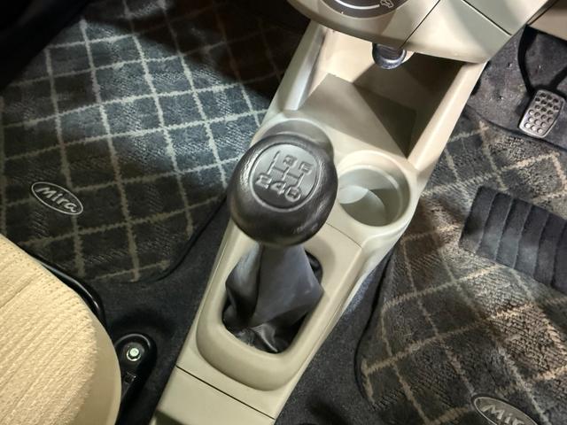 ミラ Ｌ　パワーウィンドー　キーレス付き　エアバック　助手席エアバック　マニュアルエアコン　パワーステアリング（23枚目）