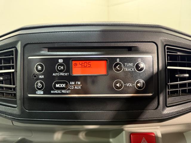 ミライース Ｘ　ＳＡＩＩＩ　レーンキープ　ＥＴＣ車載器　衝突軽減装置　ＬＥＤ　横滑り防止装置　Ｗエアバック　運転席エアバッグ　アイスト　リモコンキー　ＡＢＳ　４ＷＤ　パワーウインドウ　パワーステアリング　寒冷地仕様　エアコン（28枚目）